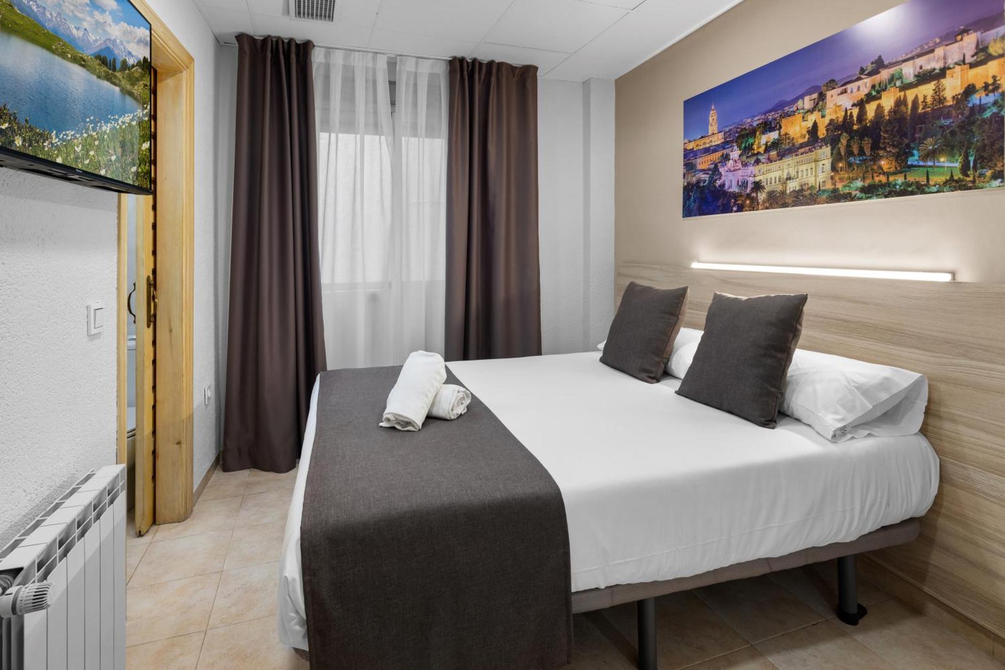 Vas Malaga Ciudad Hotel Ngoại thất bức ảnh